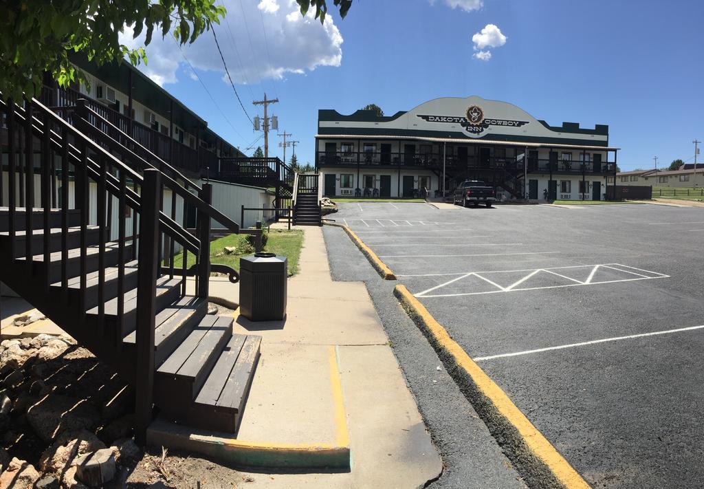Dakota Cowboy Inn Кастер Экстерьер фото