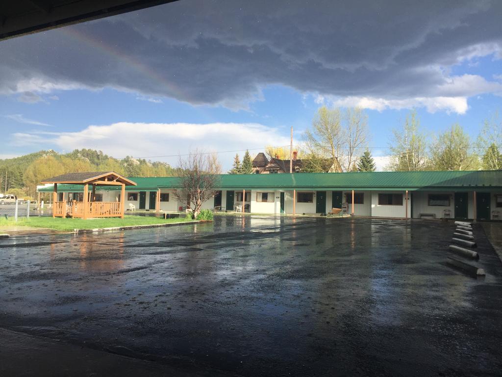 Dakota Cowboy Inn Кастер Экстерьер фото