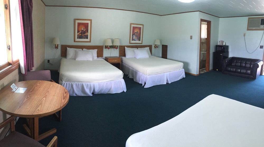 Dakota Cowboy Inn Кастер Экстерьер фото